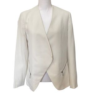 TROUVE V NECK BLAZER | SIZE: M